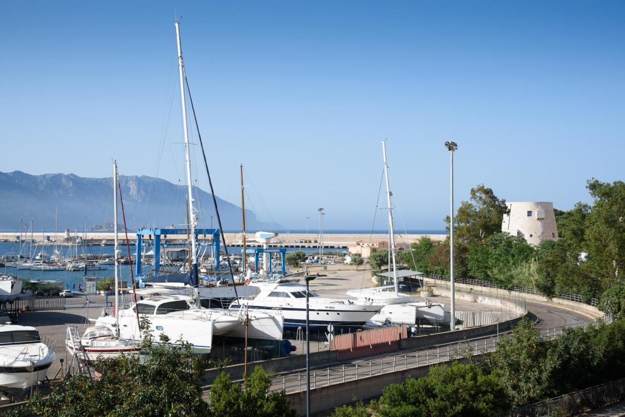 Loft Lungomare Vista Mare E Monti Apartment